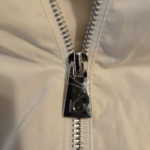 LOGO Lori Goldstein Long Lightweight Jacket With Hood Cream NWOT Small Petite - Picture 10 of 12